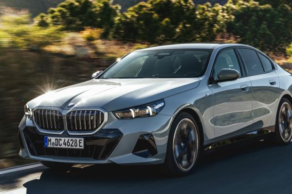 BMW i5 eDrive40 Sedan BMW i5 eDrive40 Sedan image