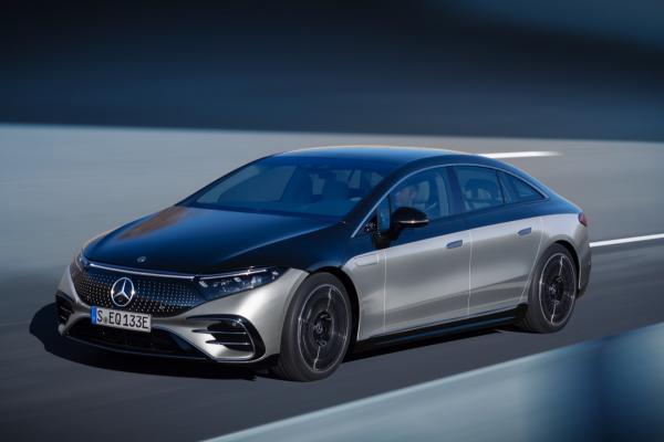Mercedes EQS 450+ image