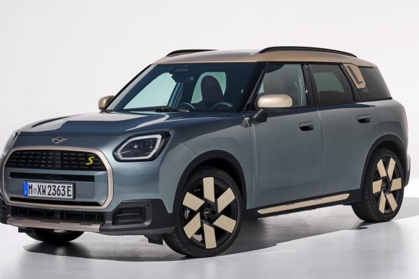 Mini Countryman SE ALL4 Mini Countryman SE ALL4 image