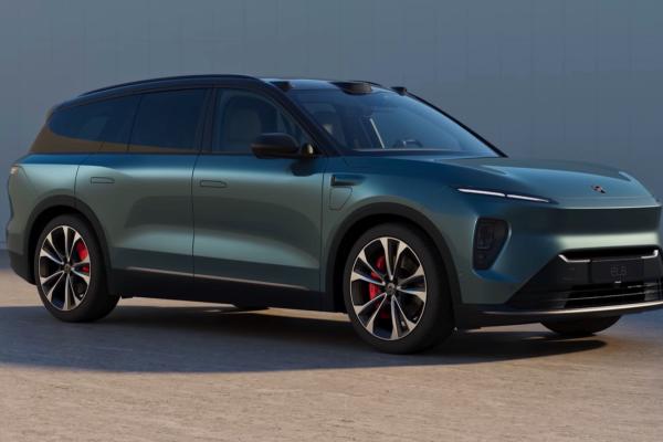NIO EL8 Long Range image