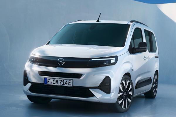 Opel Combo-e Life 50 kWh image