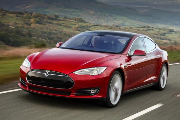 Tesla Model S 90D image