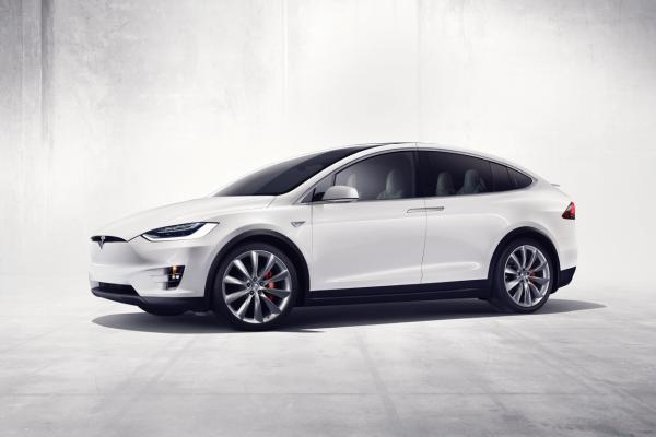 Tesla Model X Long Range image