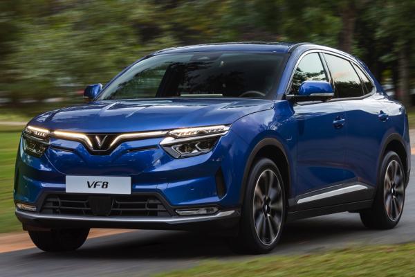 VinFast VF 8 Eco Standard Range image