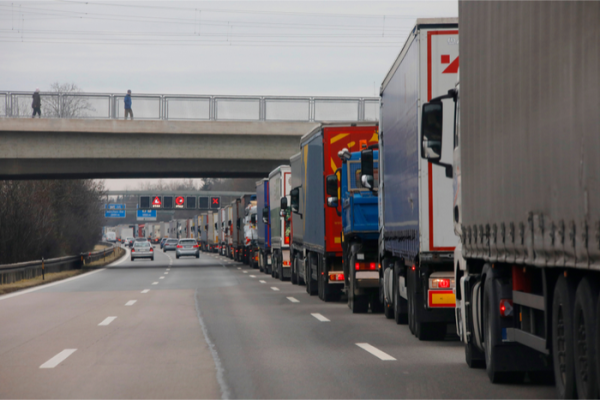 Alternative fuels for road freight transport: research paper finds wide differences in the strength of policy support by country, mode and fuel image